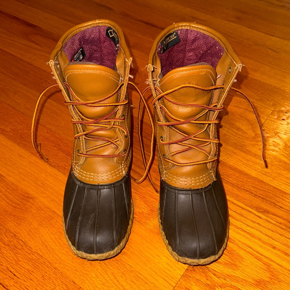 LL Bean Boots GORE-TEX Tan and Red Lined Thermal Boots, 8 Inches